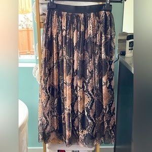 Zara midi tulle skirt